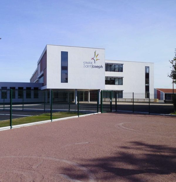 Realisation d'une maçonnerie pour professionnels et collectivités par Merceron Bâtiment, maçon à Challans